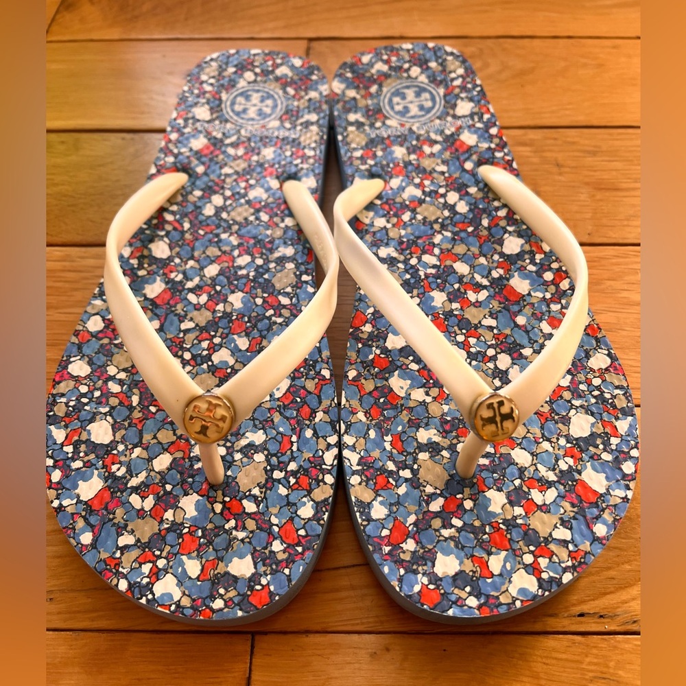 EUC Tory Burch Flip Flops